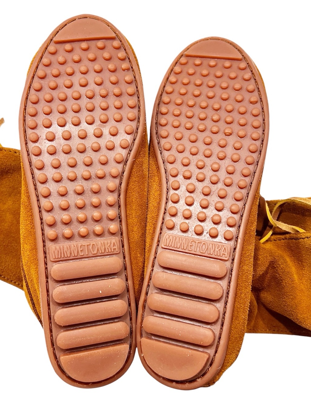 Minnetonka Women's 7 India Brown Suede Fringe Knee-High Lace-Up Moccasin Boots - Picture 6 of 8
